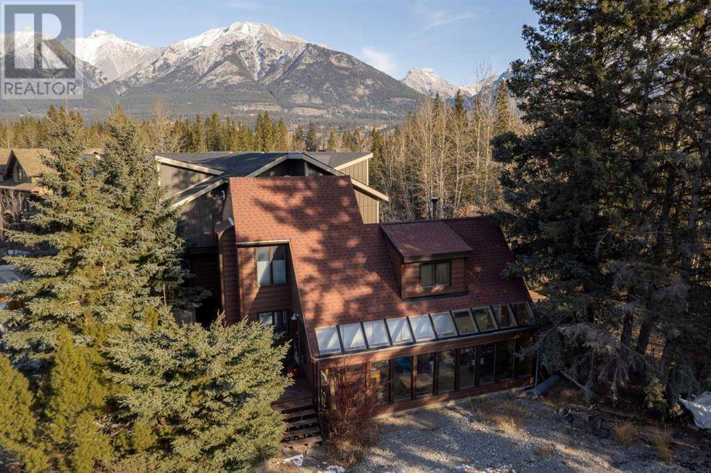 Canmore, AB T1W2L8,101 Rundle Drive