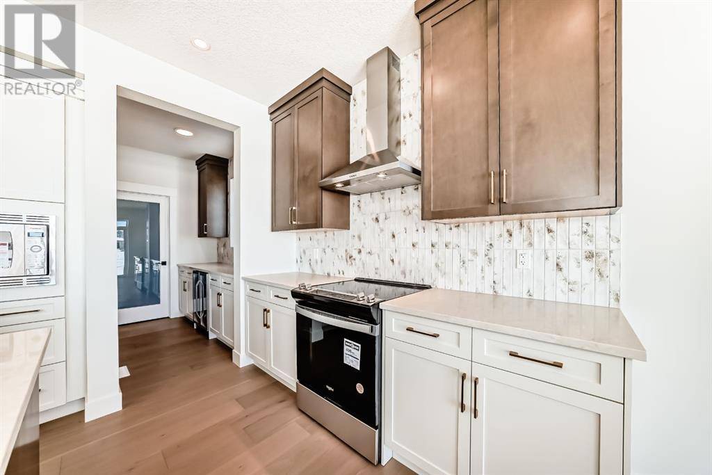 Calgary, AB T2X2G5,80 Legacy Woods Crescent SE