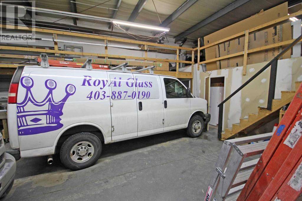 Sylvan Lake, AB T4S1P5,1-4, 2 Erickson Crescent