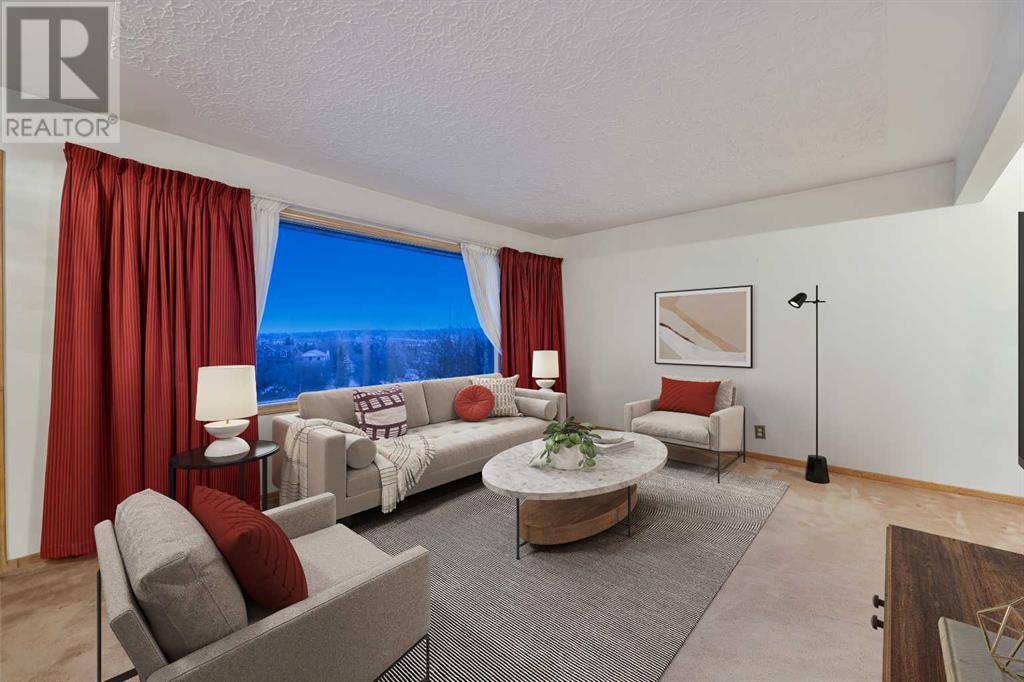 Calgary, AB T2N3V4,13 HAWTHORNE Crescent NW