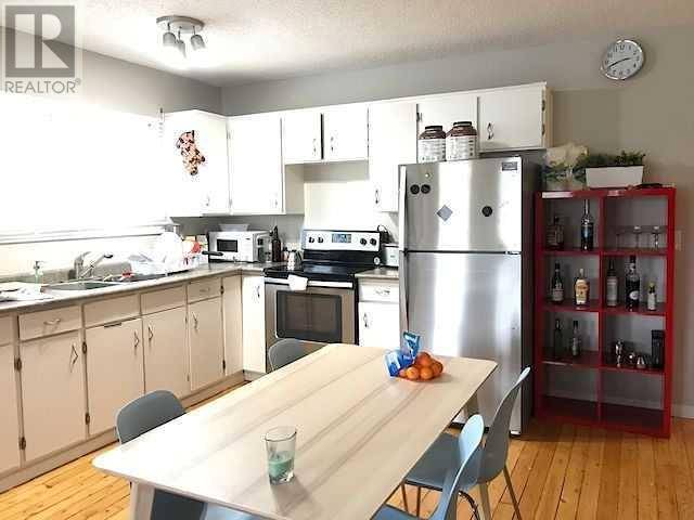 Calgary, AB T2S0H5,521 22 Avenue SW