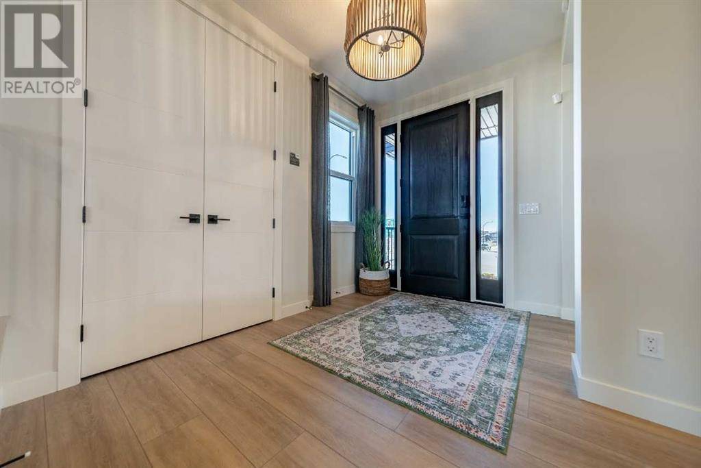 Calgary, AB T2X5V8,71 Creekside Path SW