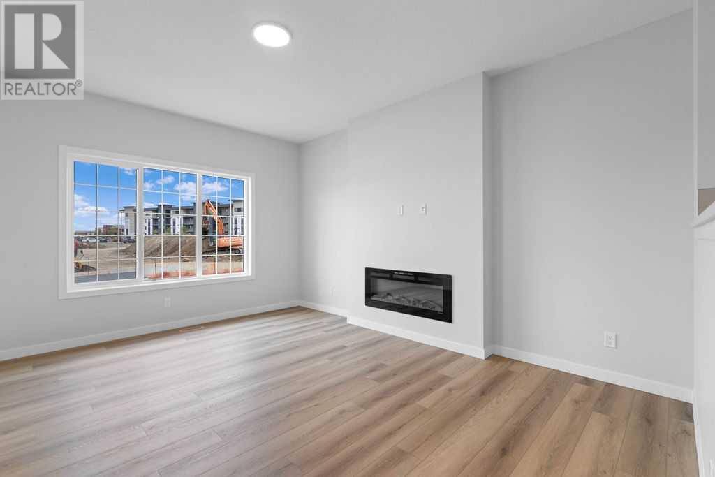 Airdrie, AB T4B5L8,1025 Reynolds Crescent SW