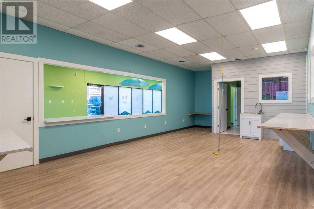 Lloydminster, AB T9V2H3,1, 5601 31 Street
