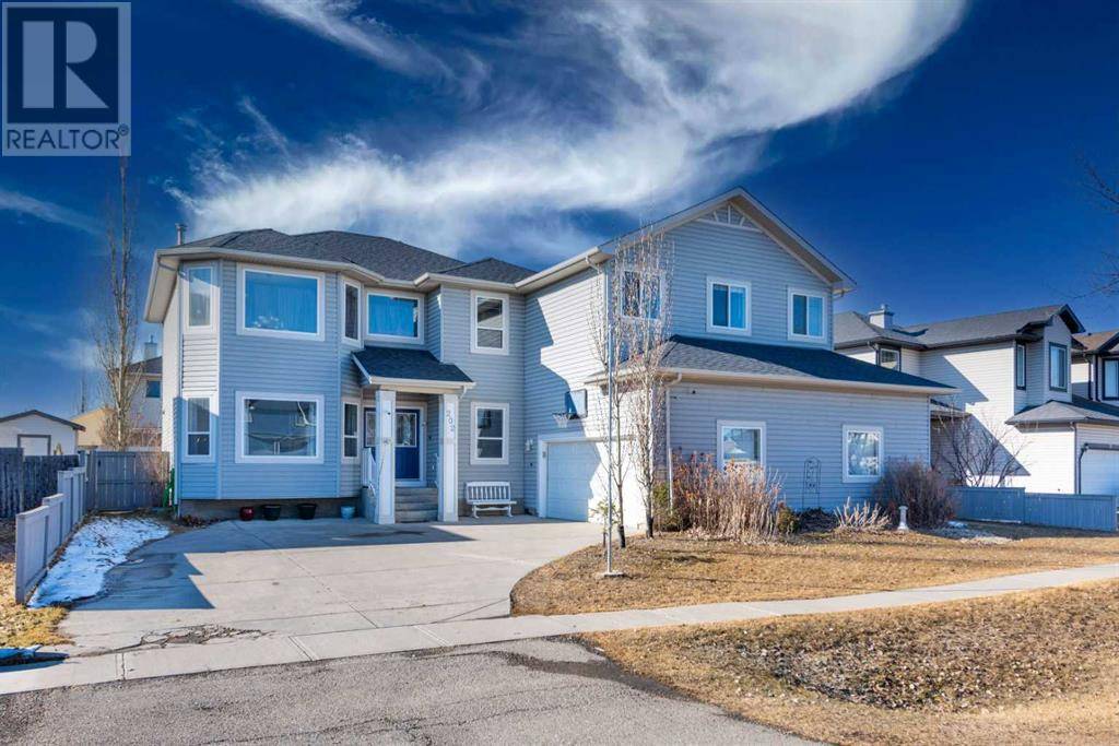 Airdrie, AB T4B2N6,202 Canoe Square SW