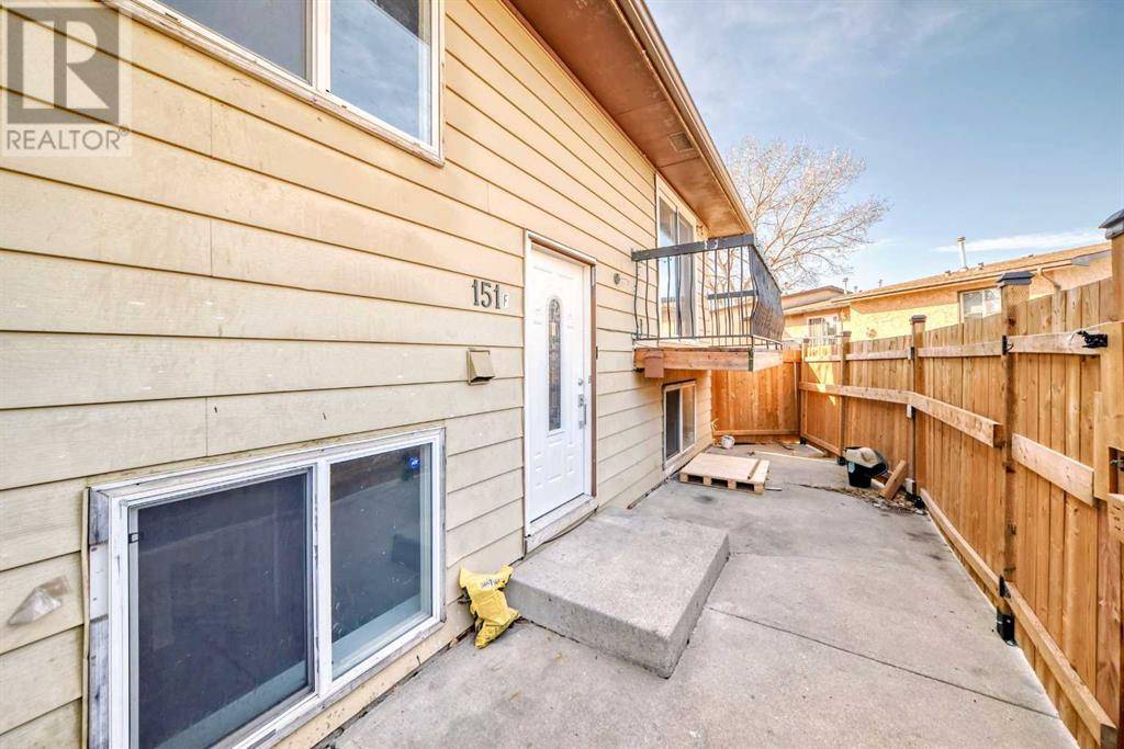 Calgary, AB T1Y2M4,F, 151 Pinehill Road NE