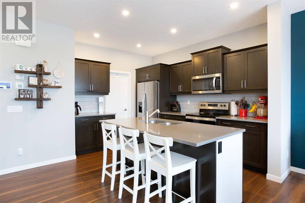 Crossfield, AB T0M0S0,241 Vista Drive
