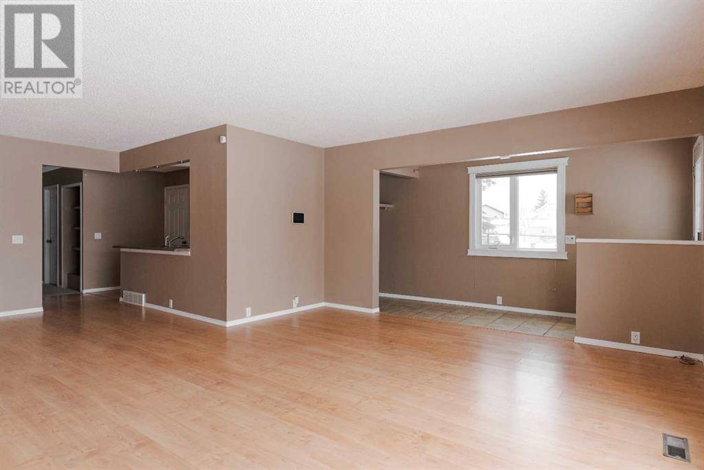 Fort Mcmurray, AB T9H2R1,159 Windsor Drive