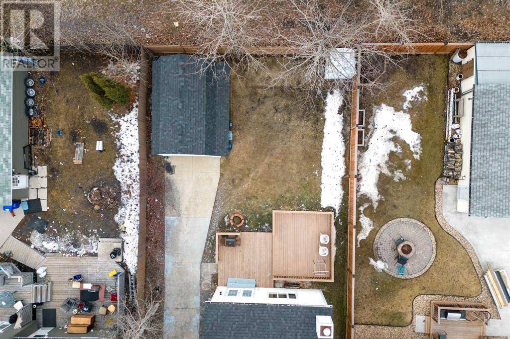 Fort Mcmurray, AB T9K2E8,121 Brooks Place
