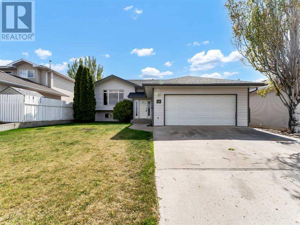 Medicine Hat, AB T1B4N8,167 Sunrise Circle SW