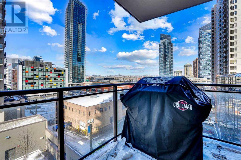 Calgary, AB T2R1E3,502, 1111 10 Street SW