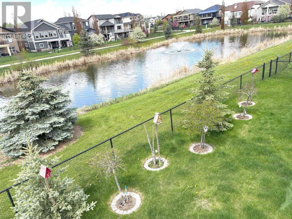 Carstairs, AB T0M0N0,6 Garneau Gate