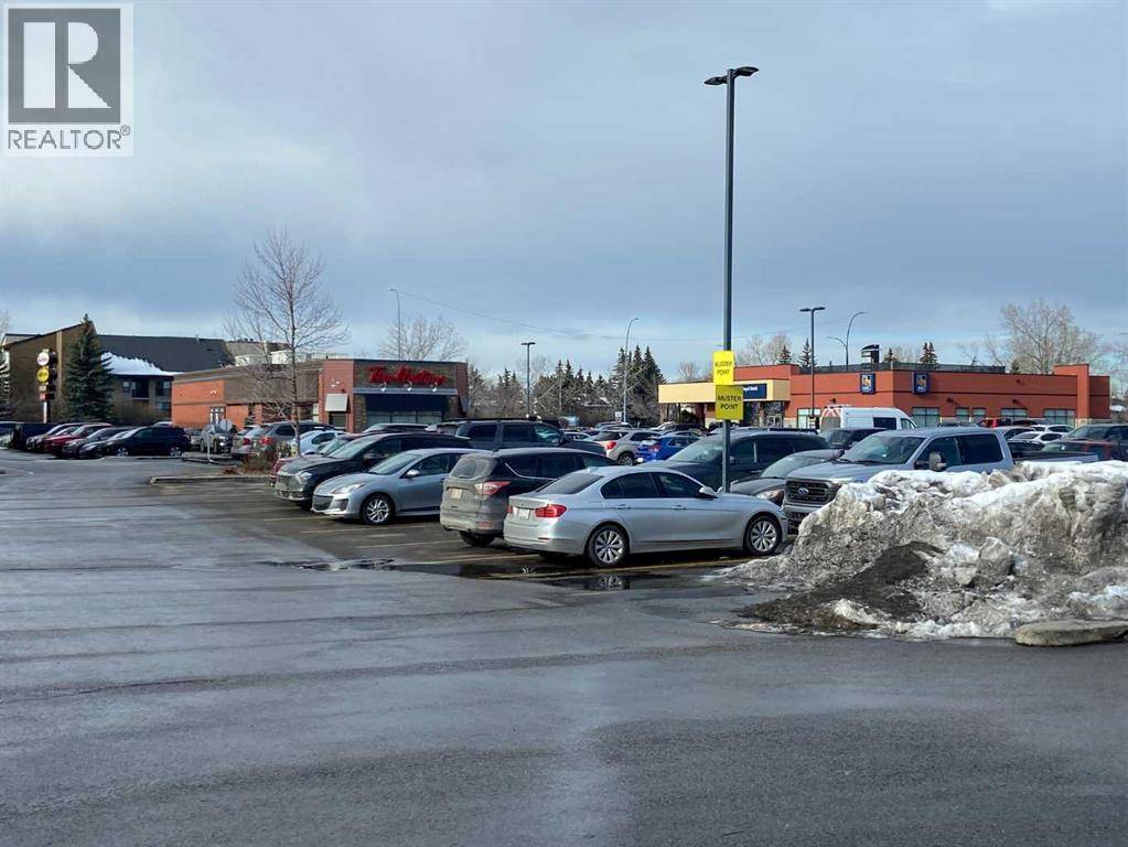 Calgary, AB T2W3N4,17, 11440 Braeside Drive SW