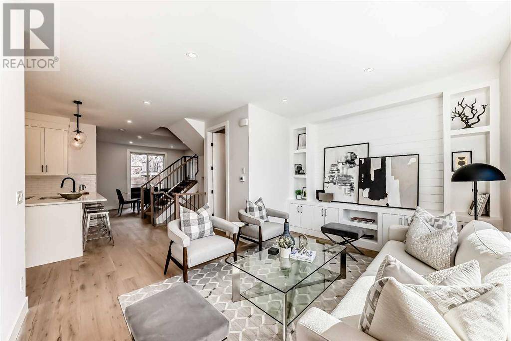 Calgary, AB T2T4E9,2518 16 Street SW