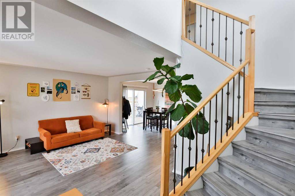 Lethbridge, AB T1K7X5,112 Riverstone Boulevard W