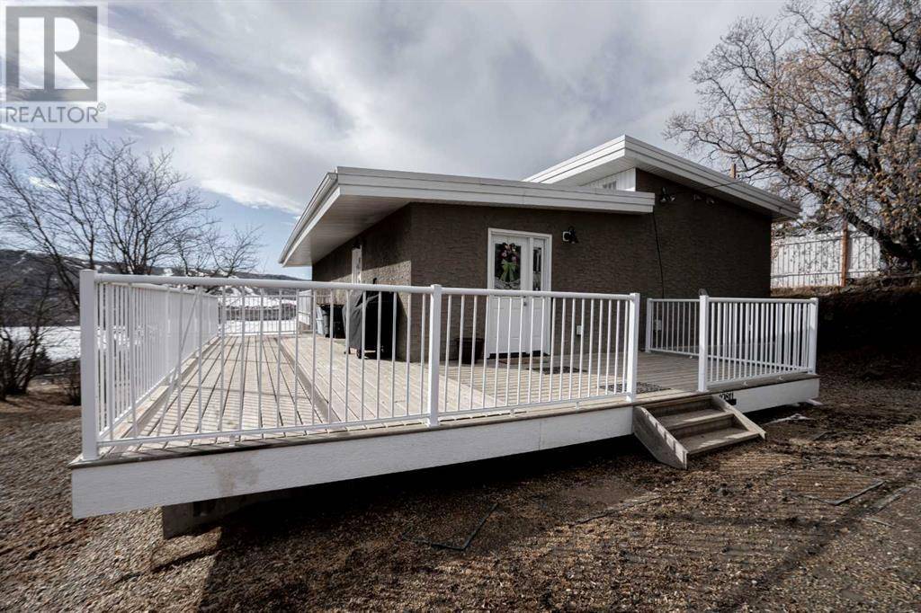 Peace River, AB T8S1K4,10811 103 Street
