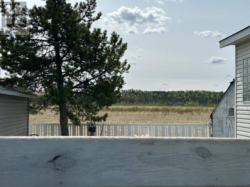 Whitecourt, AB T7S1T7,9 Jackson Place