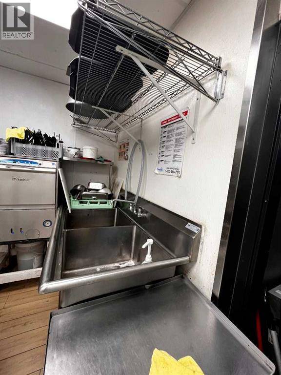 Calgary, AB T2P0A9,123 Any Street