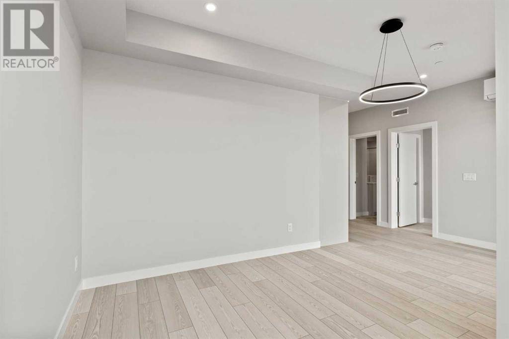 Calgary, AB T3H6L3,216, 8370 Broadcast Avenue SW