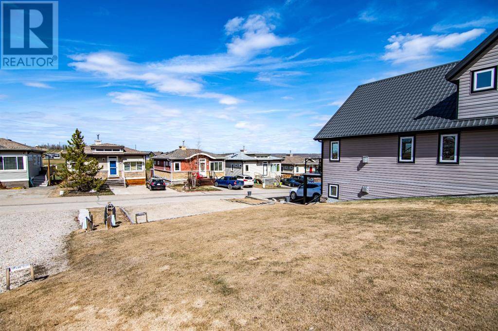Rural Red Deer County, AB T0M1R0,4066, 25054 South Pine Lake Road