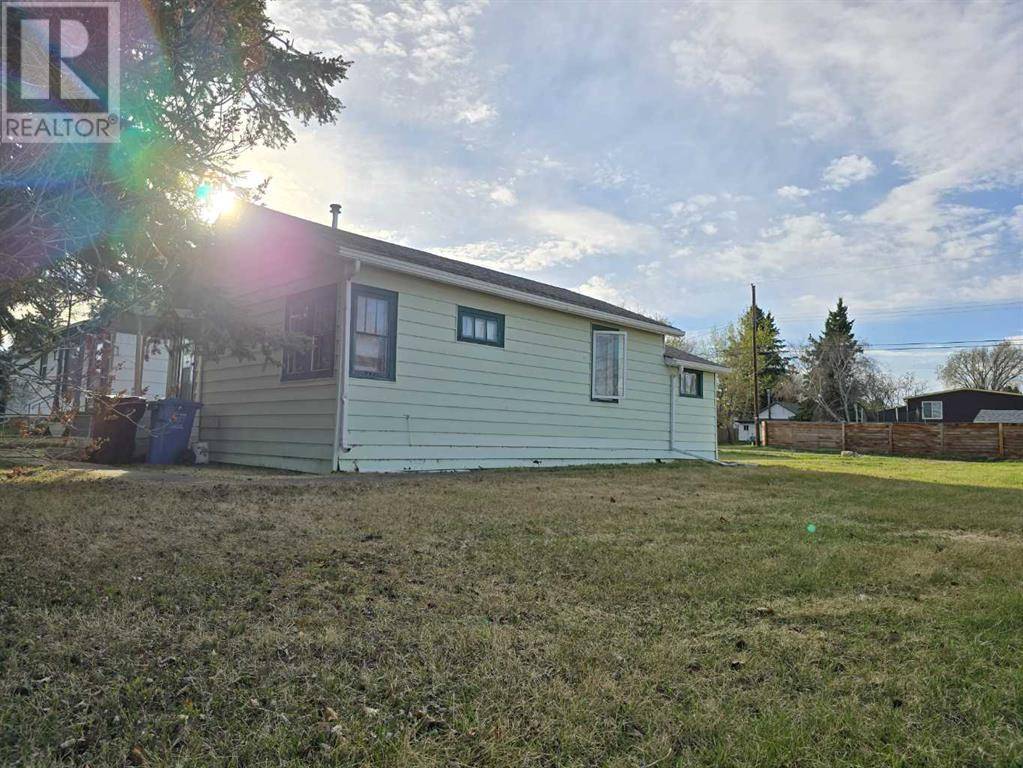 Grimshaw, AB T0H1W0,4802 52 Avenue