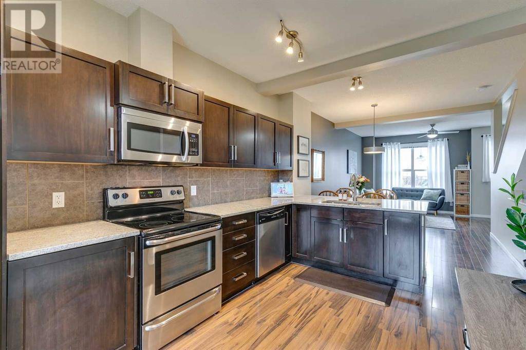 Calgary, AB T2Z1B9,6 New Brighton Point SE