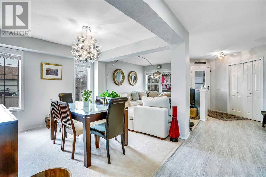 Chestermere, AB T1X1G8,115 WEST LAKEVIEW Passage