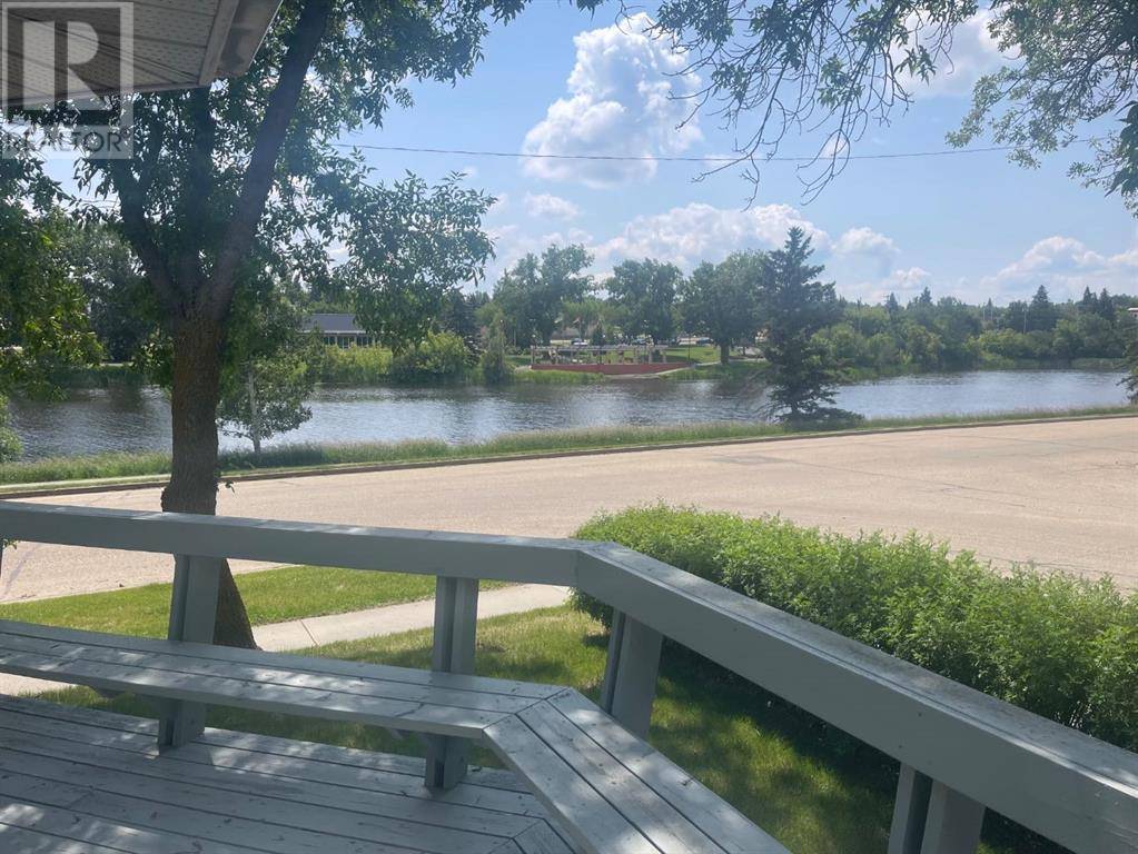 Camrose, AB T4V2A3,A, 4821 54 Street