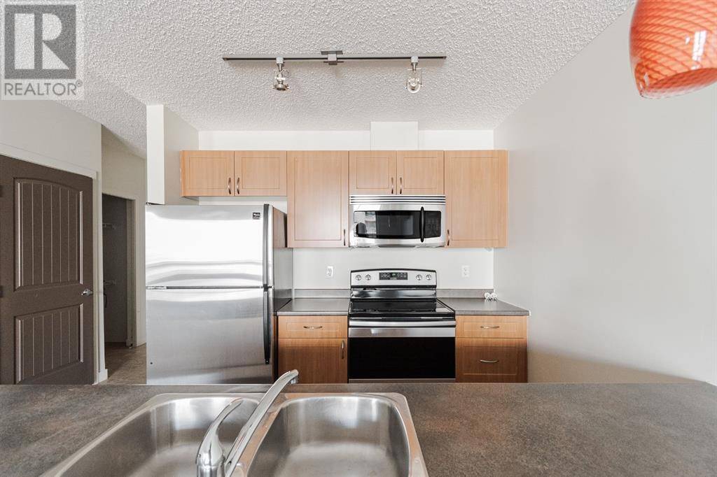 Fort Mcmurray, AB T9K0J7,218, 136A Sandpiper Road