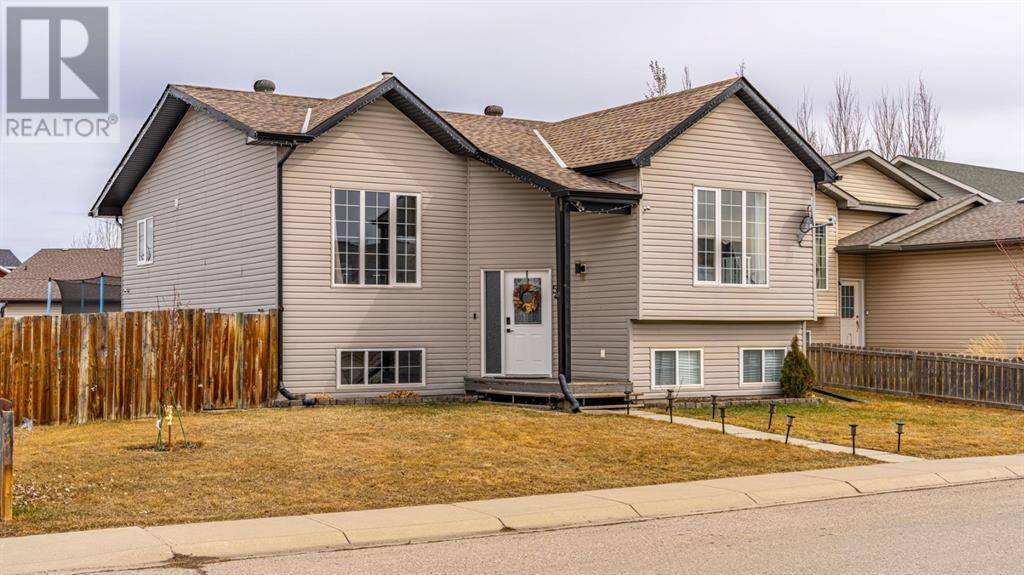 Carstairs, AB T0M0N0,520 Carriage Lane Drive