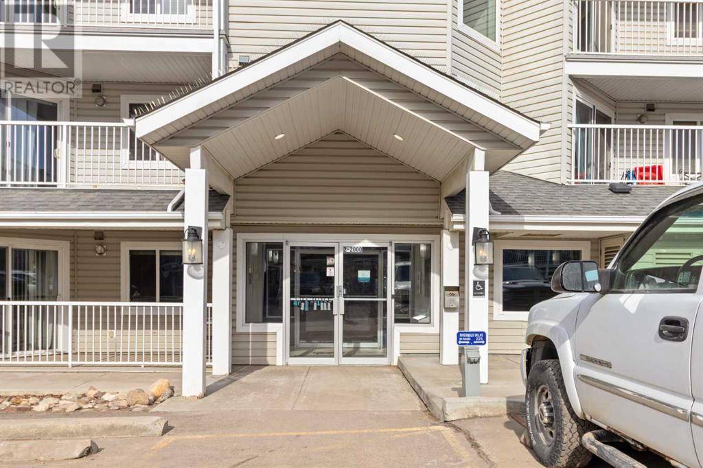 Fort Mcmurray, AB T9H3E1,2316, 38 Riedel Street