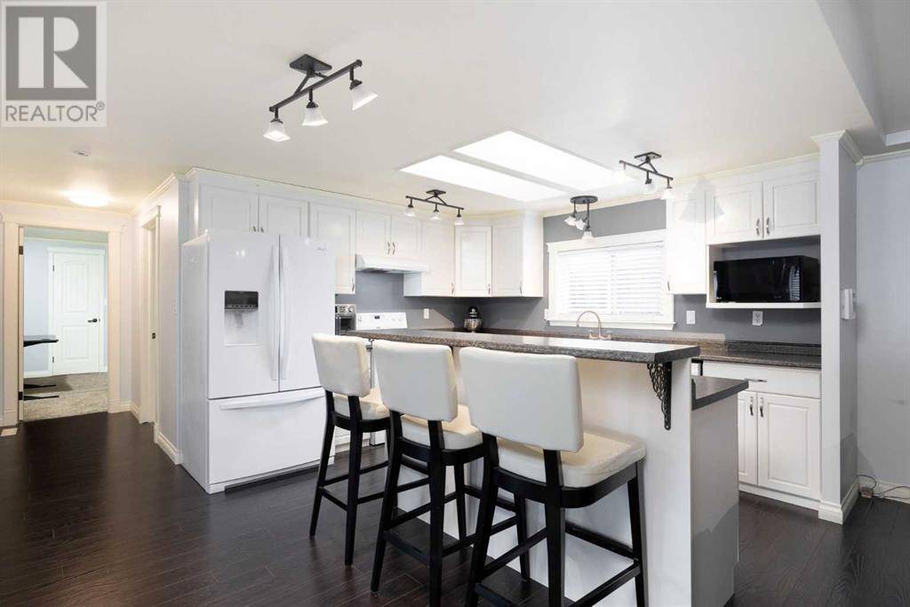 Fort Mcmurray, AB T9H5K5,161 Mustang Road