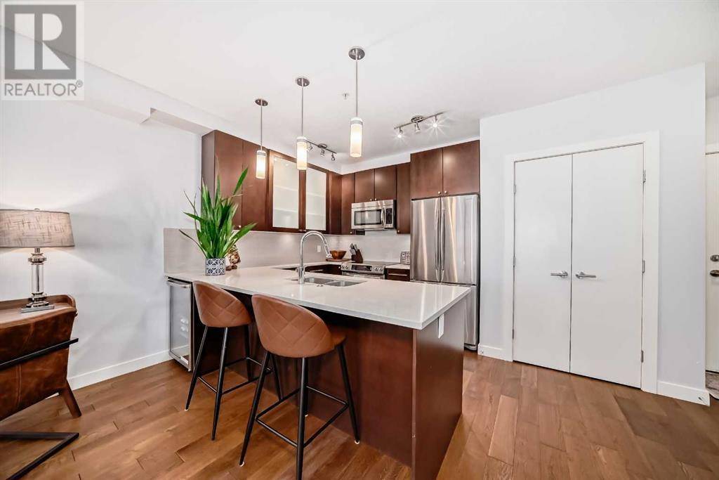 Calgary, AB T2T0L3,310, 836 Royal Avenue SW
