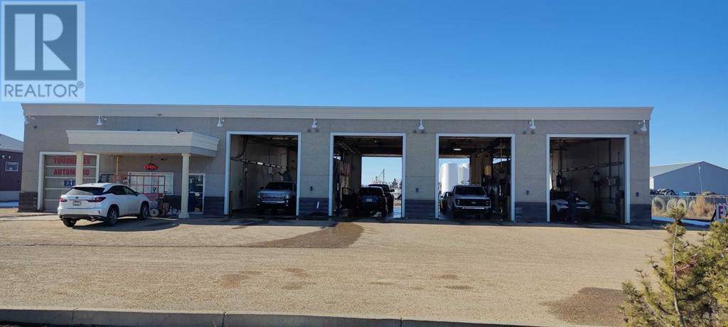 Camrose, AB T4V0N1,4710 36 Street