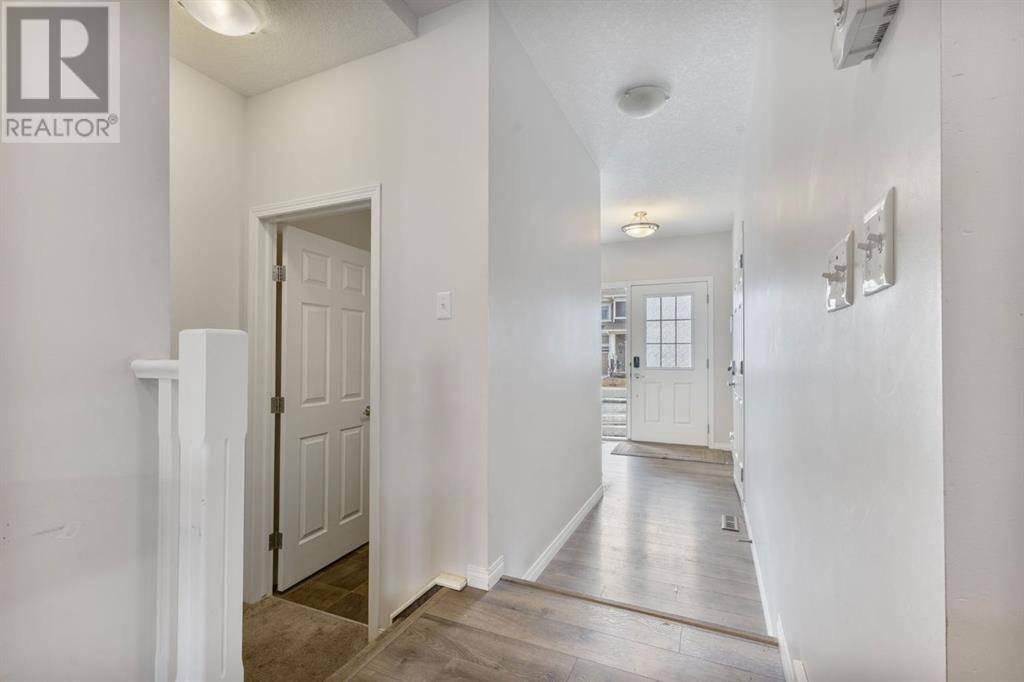 Airdrie, AB T4B4B3,234 Hillcrest Square