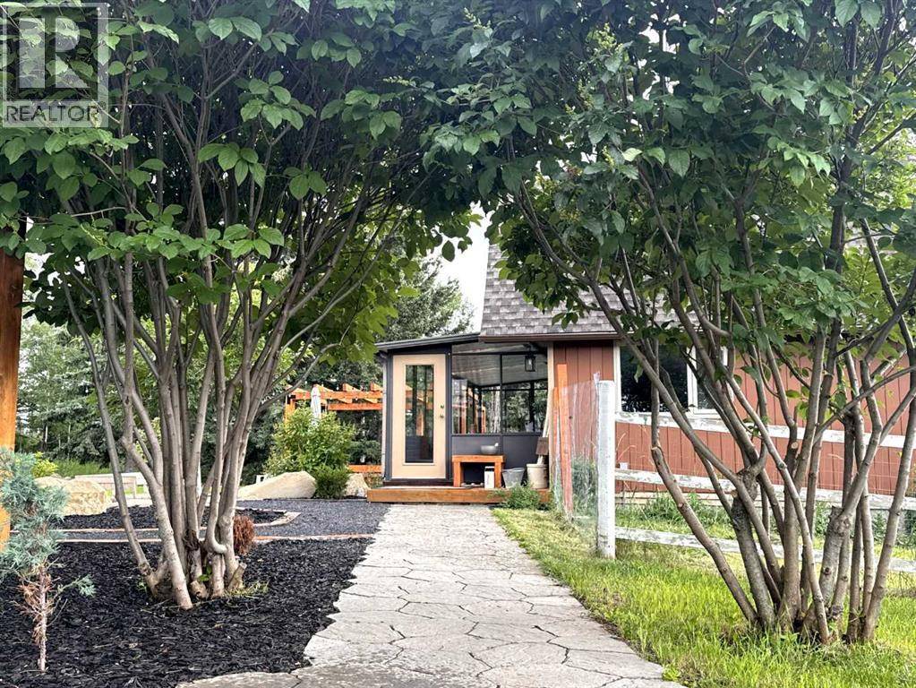 Rural Foothills County, AB T1S2Y5,211 Street W