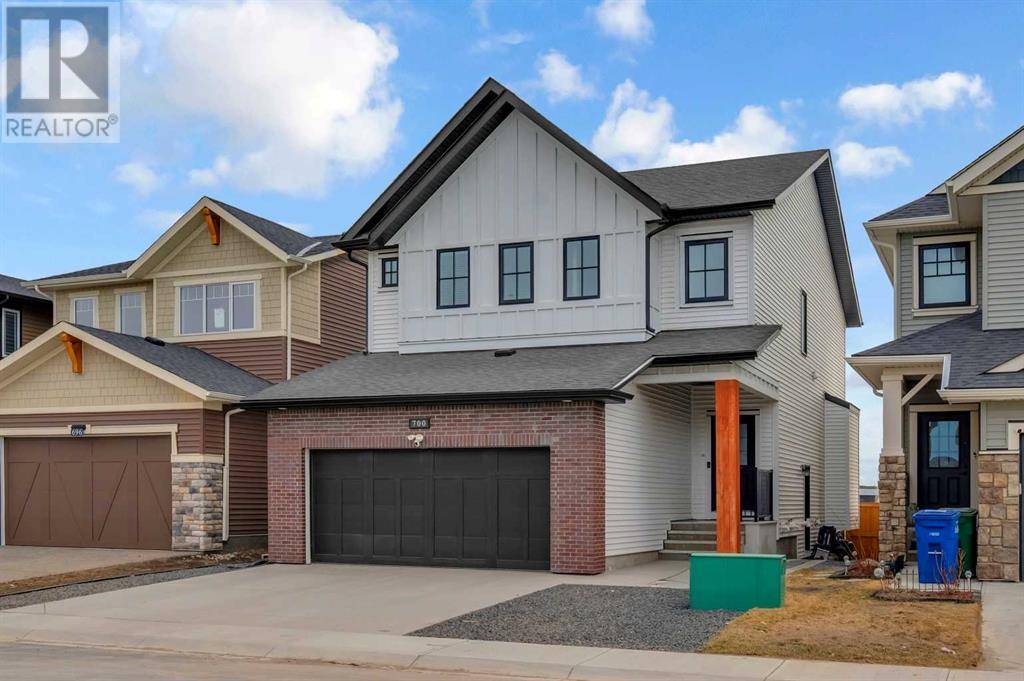 Airdrie, AB T4B5G1,700 Reynolds Crescent SW
