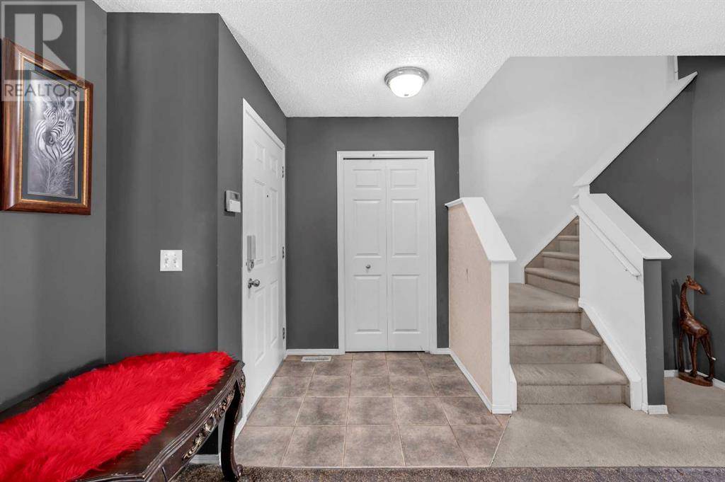 Calgary, AB T3J4Z5,67 Saddlemont Manor NE