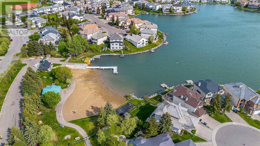 Calgary, AB T3J3K5,218 Coral Keys Court NE