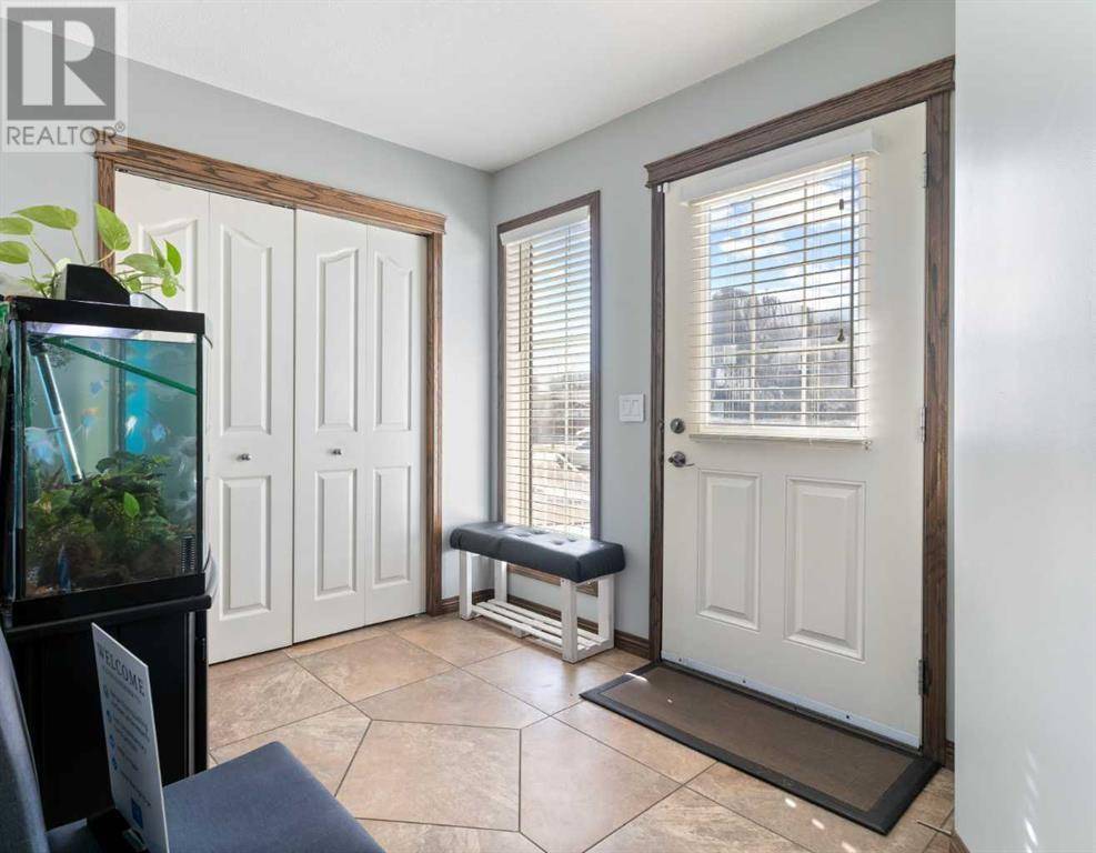 Calgary, AB T3J5K5,42 Saddleland Crescent NE