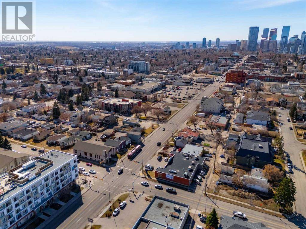 Calgary, AB T2E2T1,2004-2018 Centre Street NE
