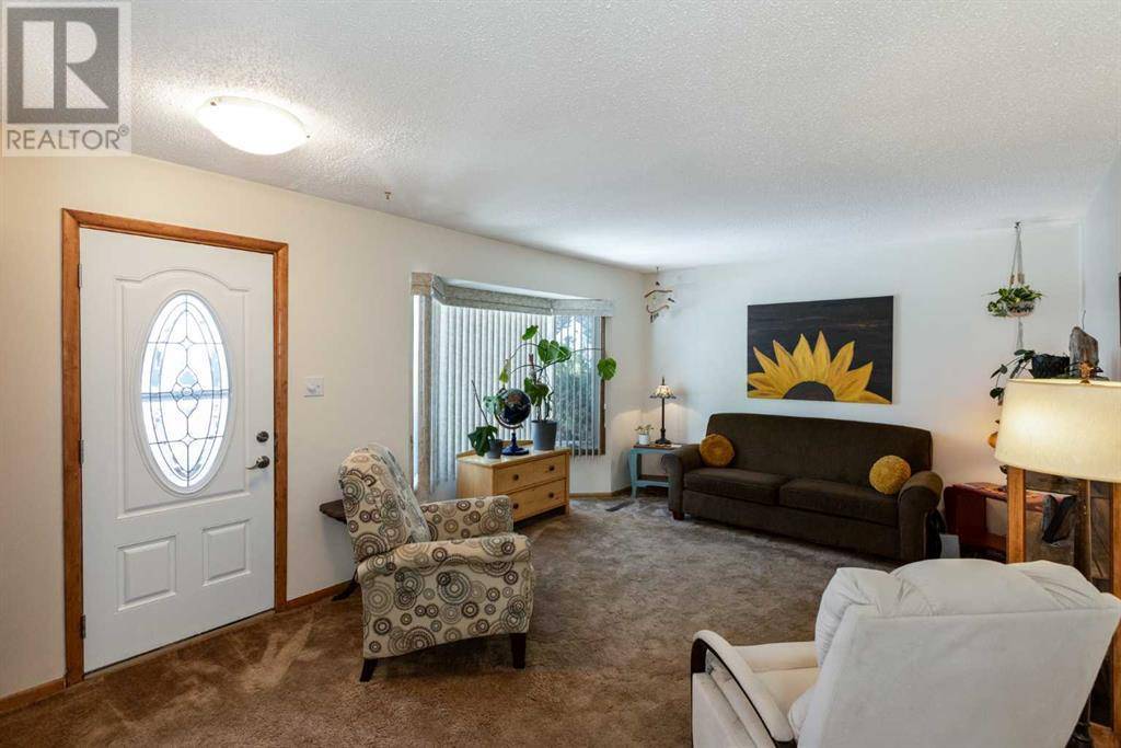 Innisfail, AB T4G1J3,4027 50 Avenue