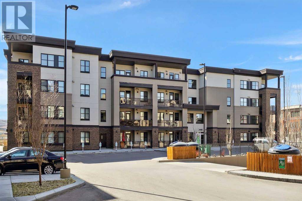 Calgary, AB T3B6J4,3206, 80 Greenbriar Place NW