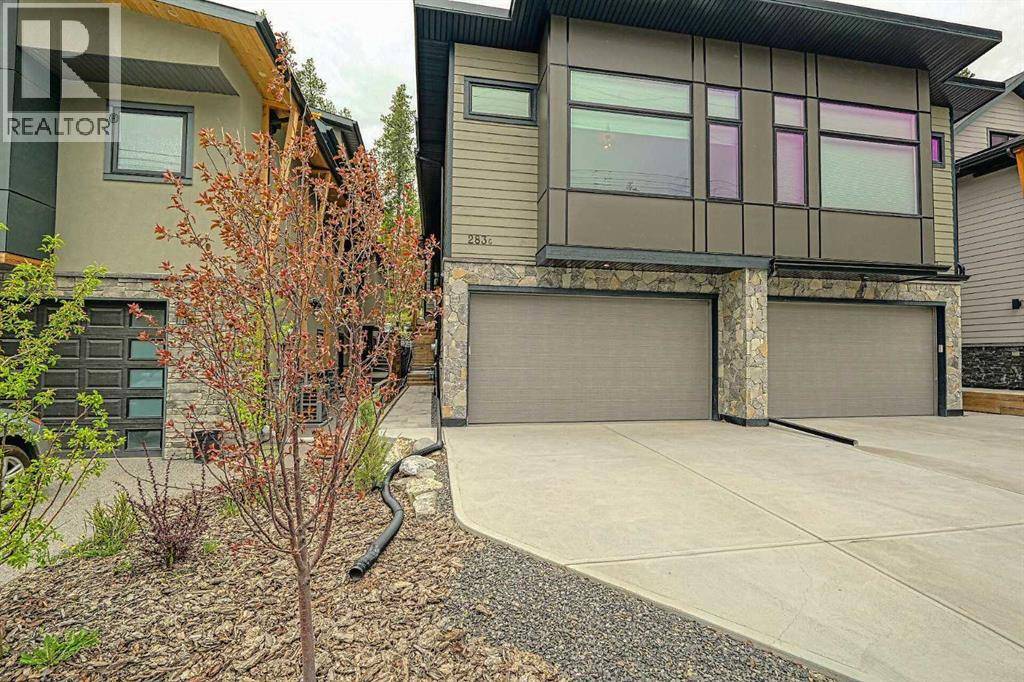 Canmore, AB T1W2M5,283C Three Sisters Drive  SE