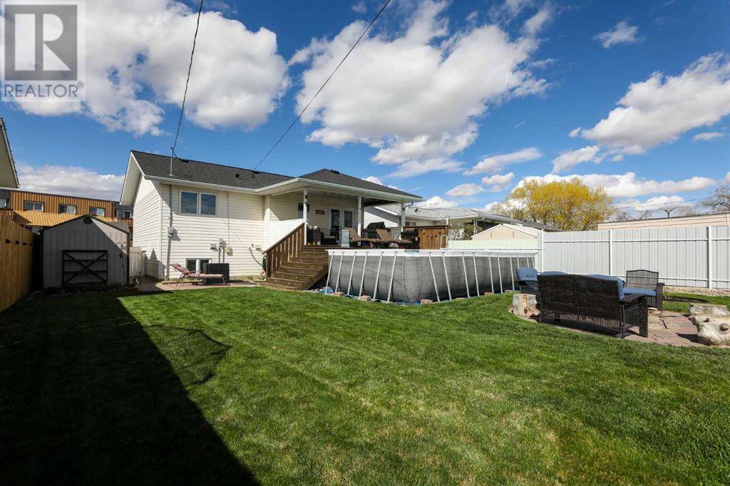 Taber, AB T1G1B8,5322 38 Avenue
