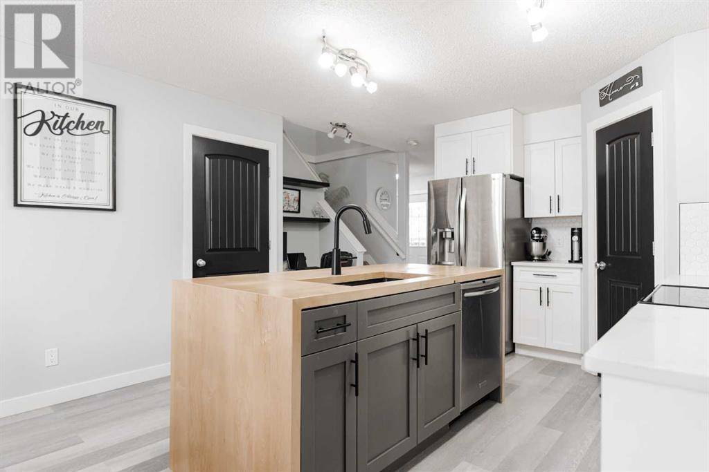 Fort Mcmurray, AB T9K0T1,176 Sandstone Lane