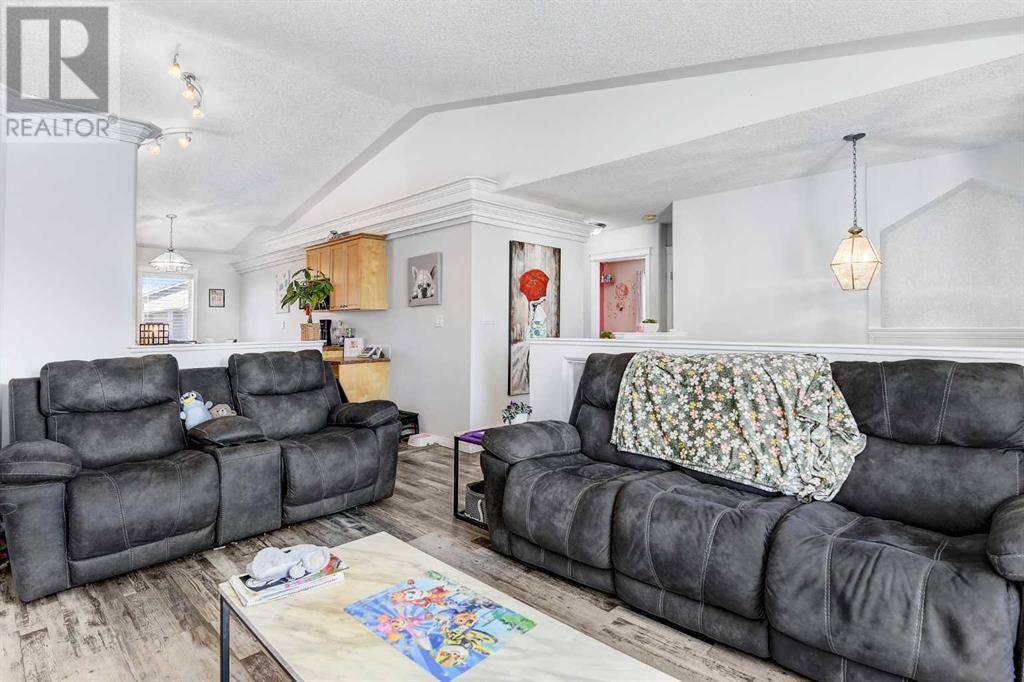 Grande Prairie, AB T8V8K8,10718 125 Avenue