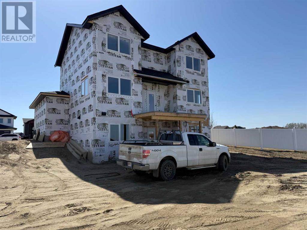 Blackfalds, AB T4N0N3,22 Aura Drive