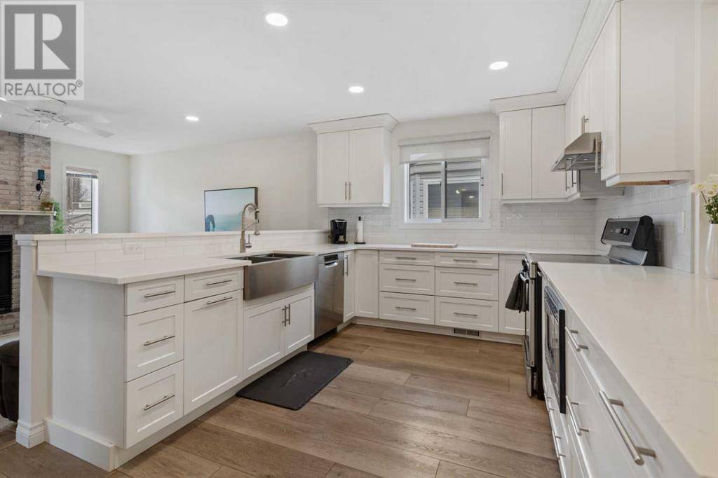 Camrose, AB T4V4H7,6209 53 Avenue