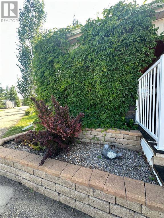 Rural Red Deer County, AB T0M2A0,2049, 25054 South Pine Lake Road